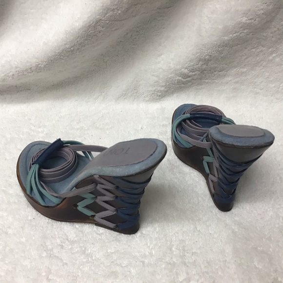 Tony K ankle wrap wedge heel - Picture 3 of 4